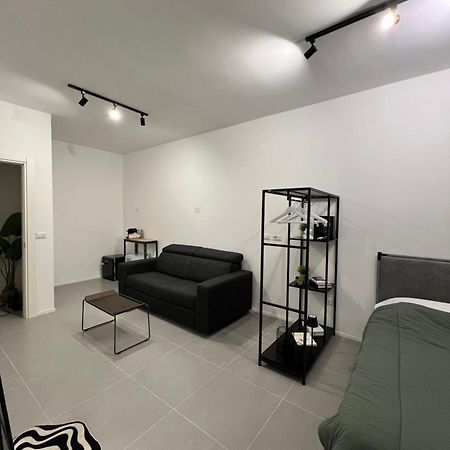 Room 12 Milano ภายนอก รูปภาพ