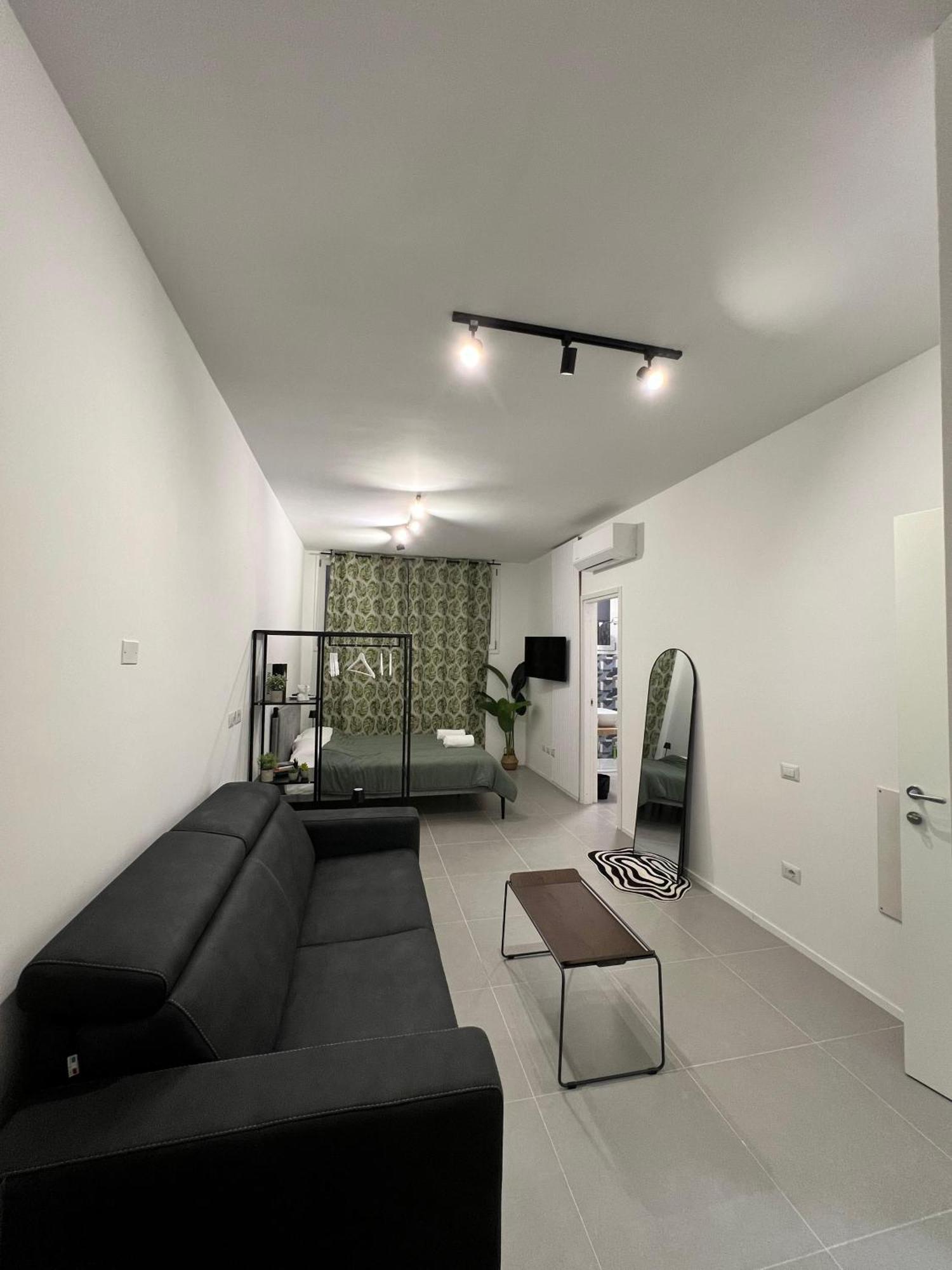Room 12 Milano ภายนอก รูปภาพ