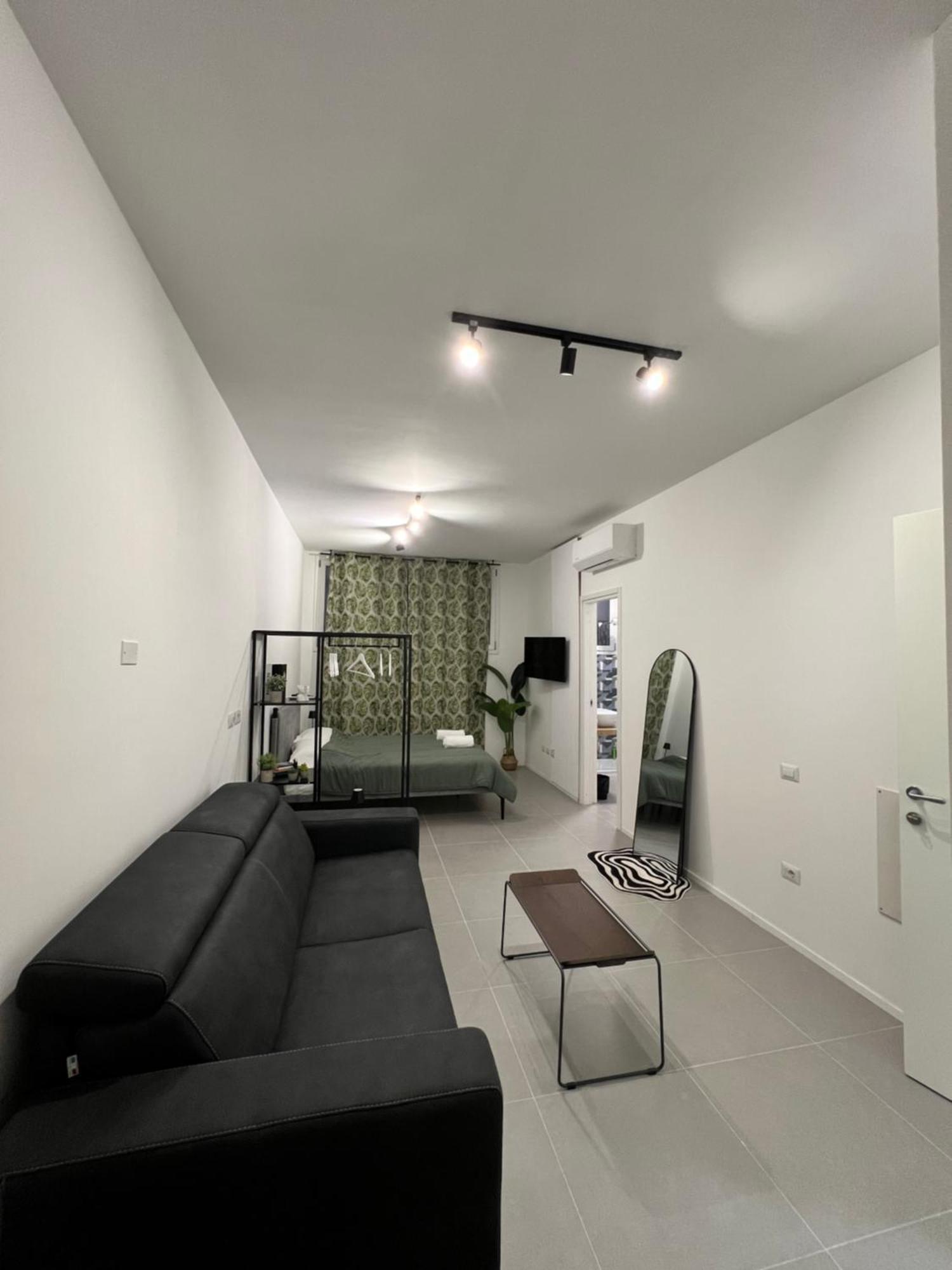 Room 12 Milano ภายนอก รูปภาพ